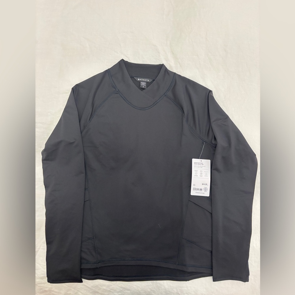 NWT Athleta top. Small; roomy. Substantial weight. Pockets.